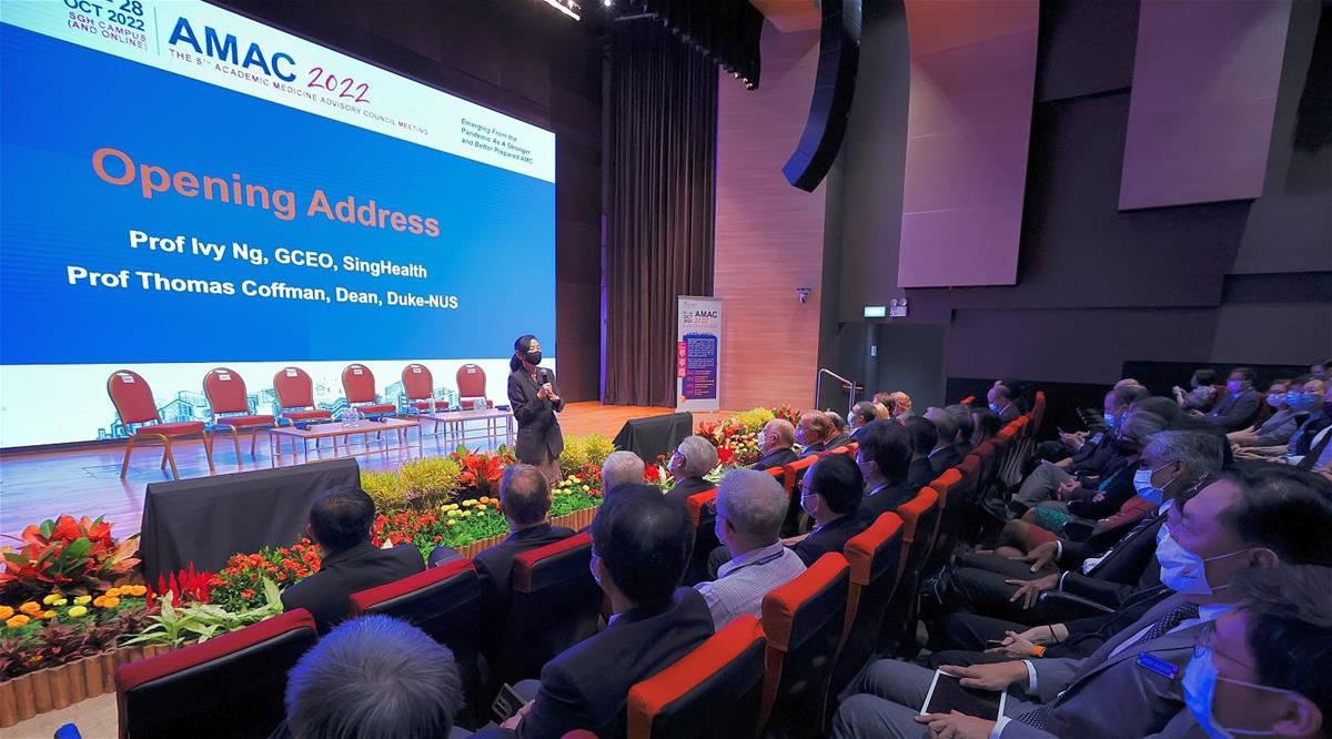 Marking the start of AMAC 2022, SingHealth Group CEO Clinical Professor Ivy Ng delivered her opening address at the Ngee Ann Kongsi Auditorium